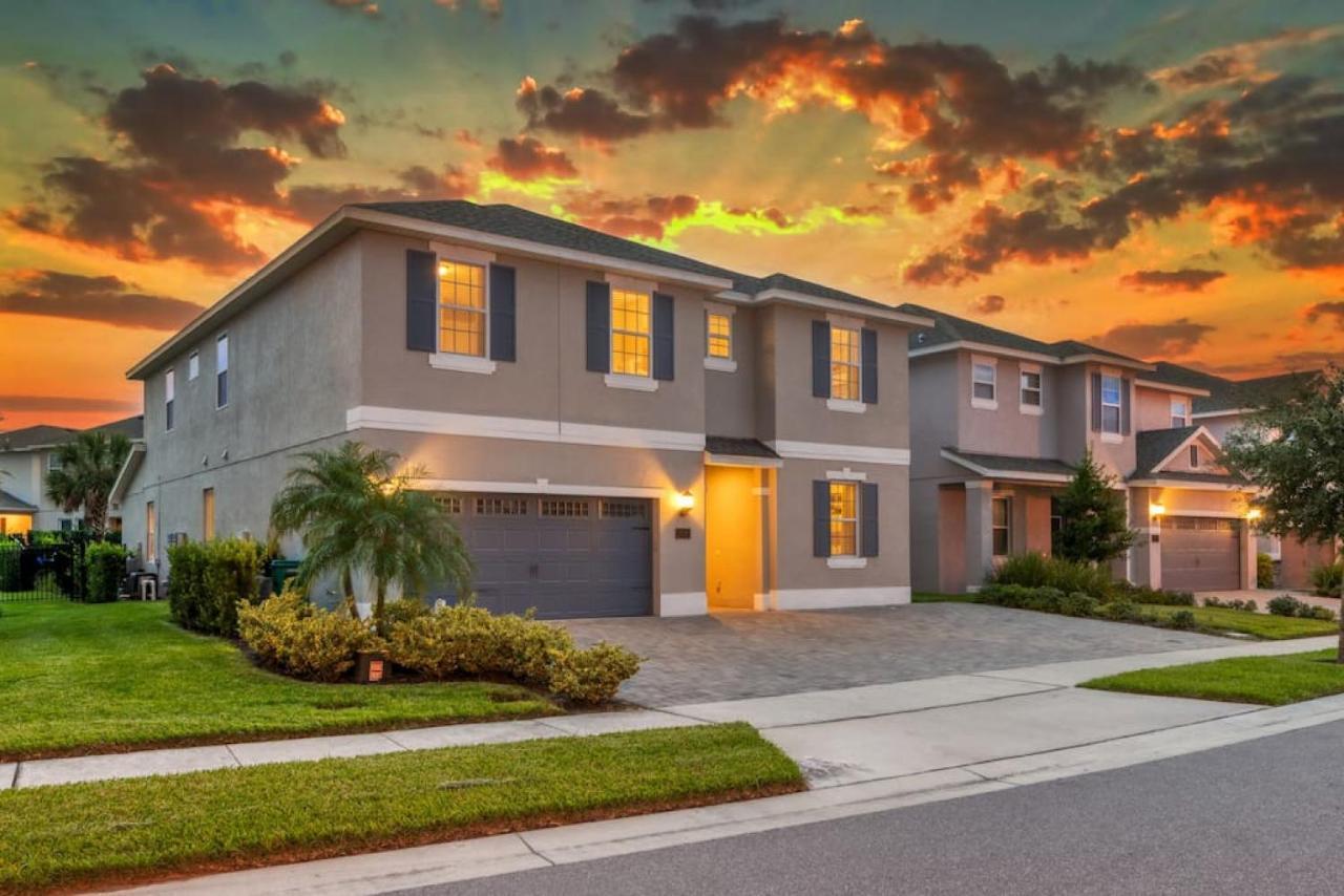 Spacious 8 Bdr Family Home With Arcades And Free Pool Heat オーランド エクステリア 写真