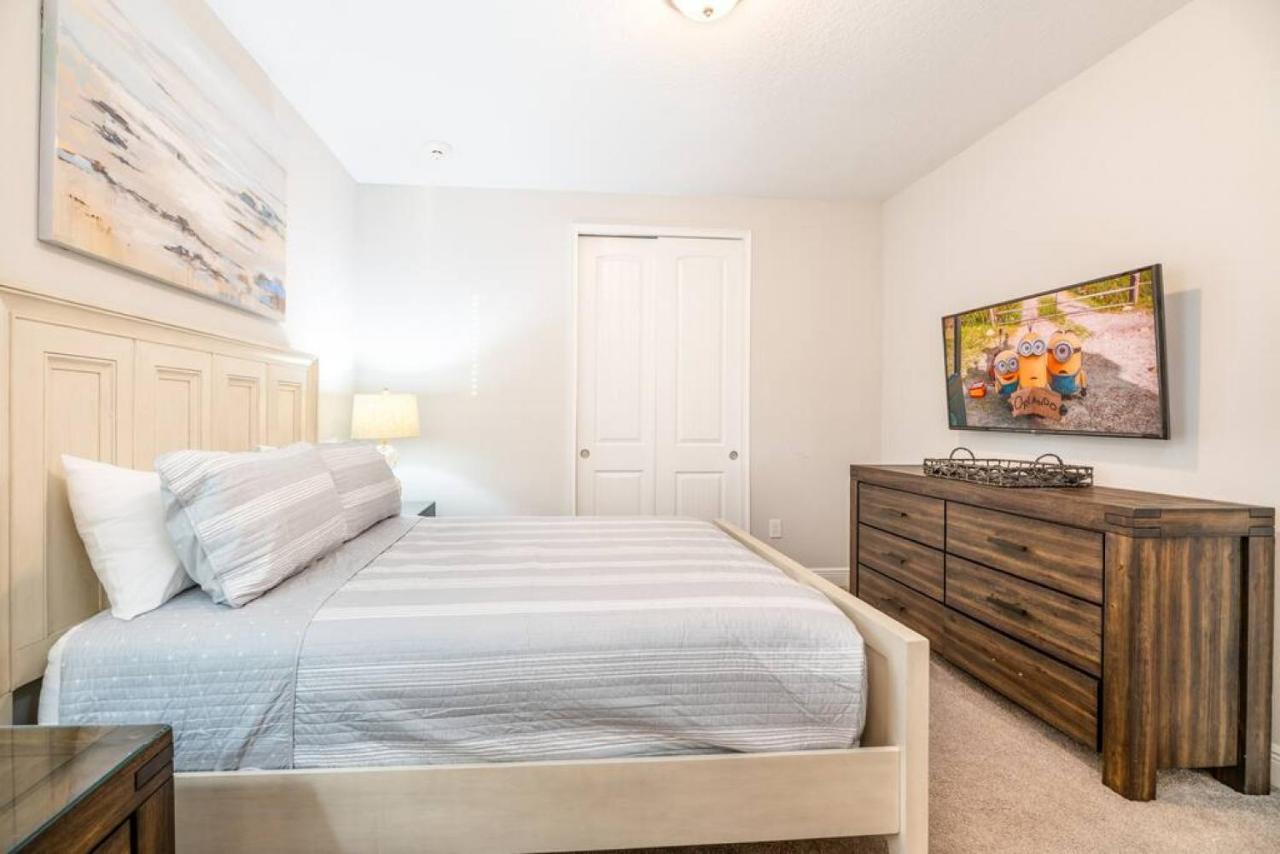 Spacious 8 Bdr Family Home With Arcades And Free Pool Heat オーランド エクステリア 写真